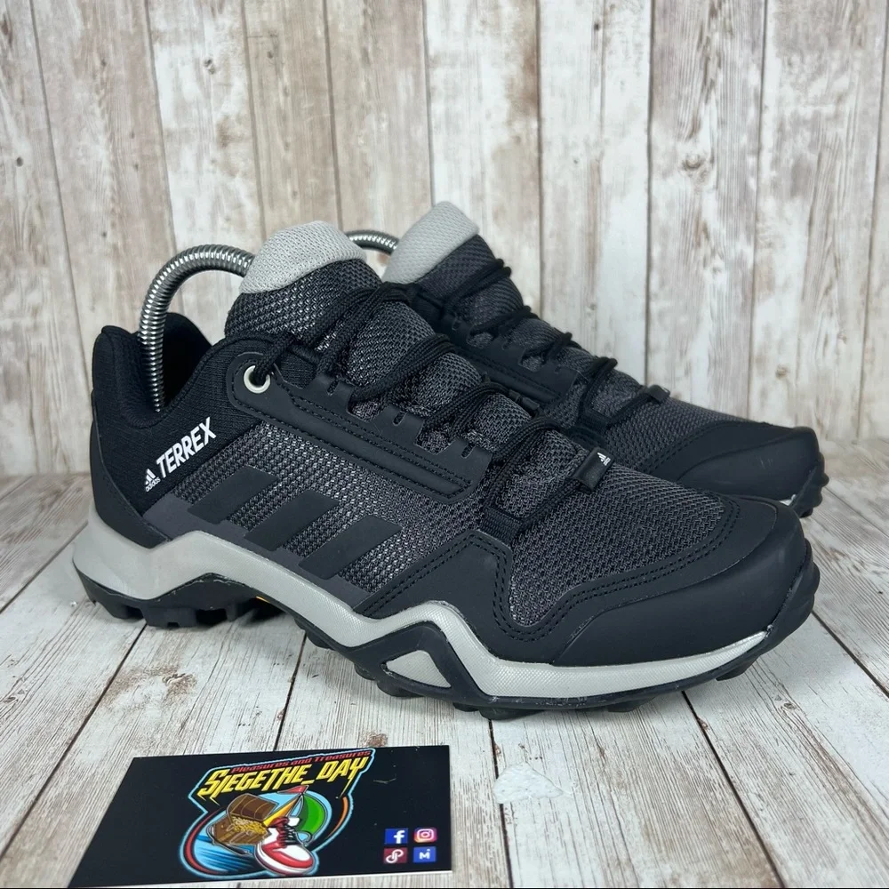 Adidas terrex ax 3 hiking trail shoes - Womens 7